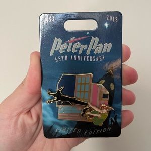 Disney Parks 65th Anniversary Peter Pan Moveable collectible Pin‎